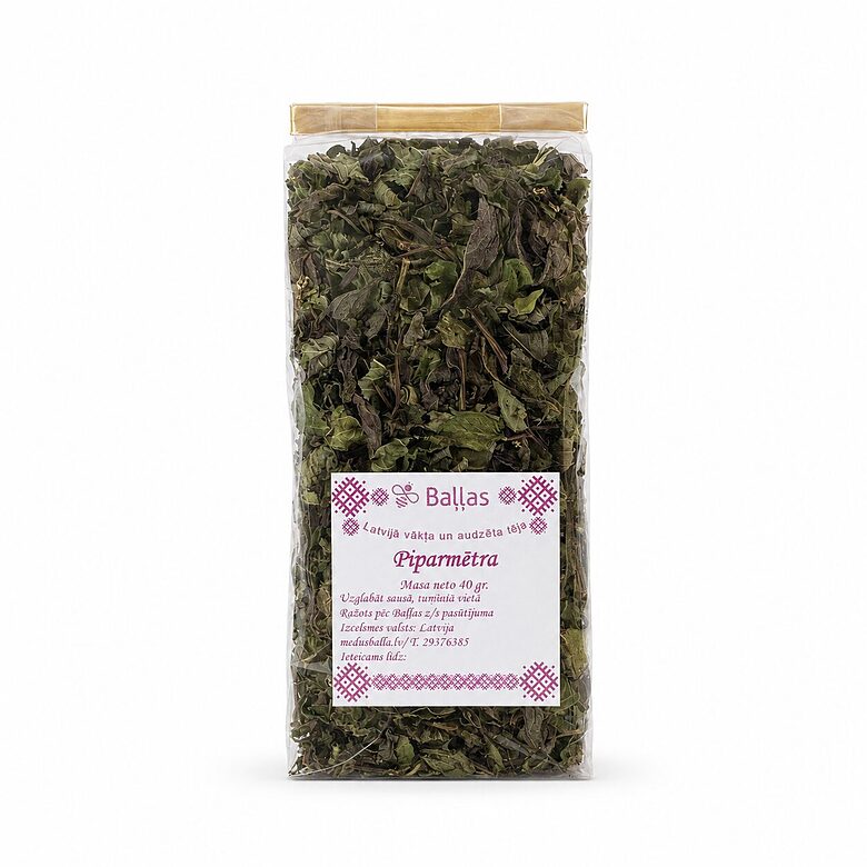 Peppermint tea (Mentha piperita)
